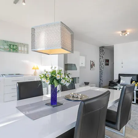 Casa Esmeralda 2 Direkt Am Apartman *